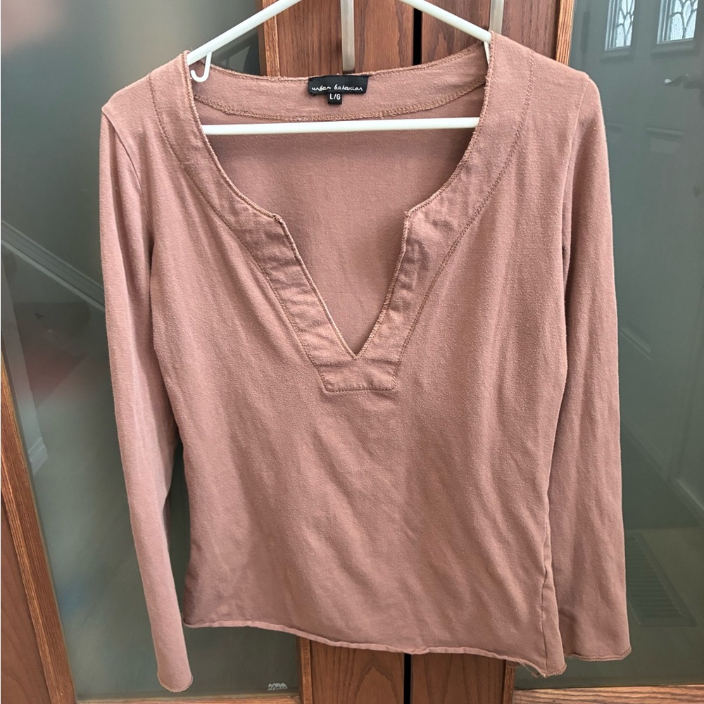 Urban Behavior Long Sleeve V-Neck Top - Taupe